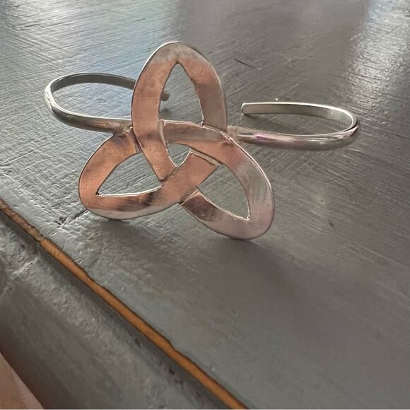 Sterling Silver Cuff Bracelet Artist Made - Picture 5 of 6